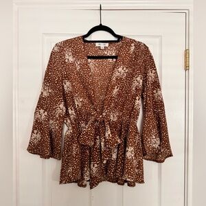 SHE & SKY Brown Flare Sleeve Top